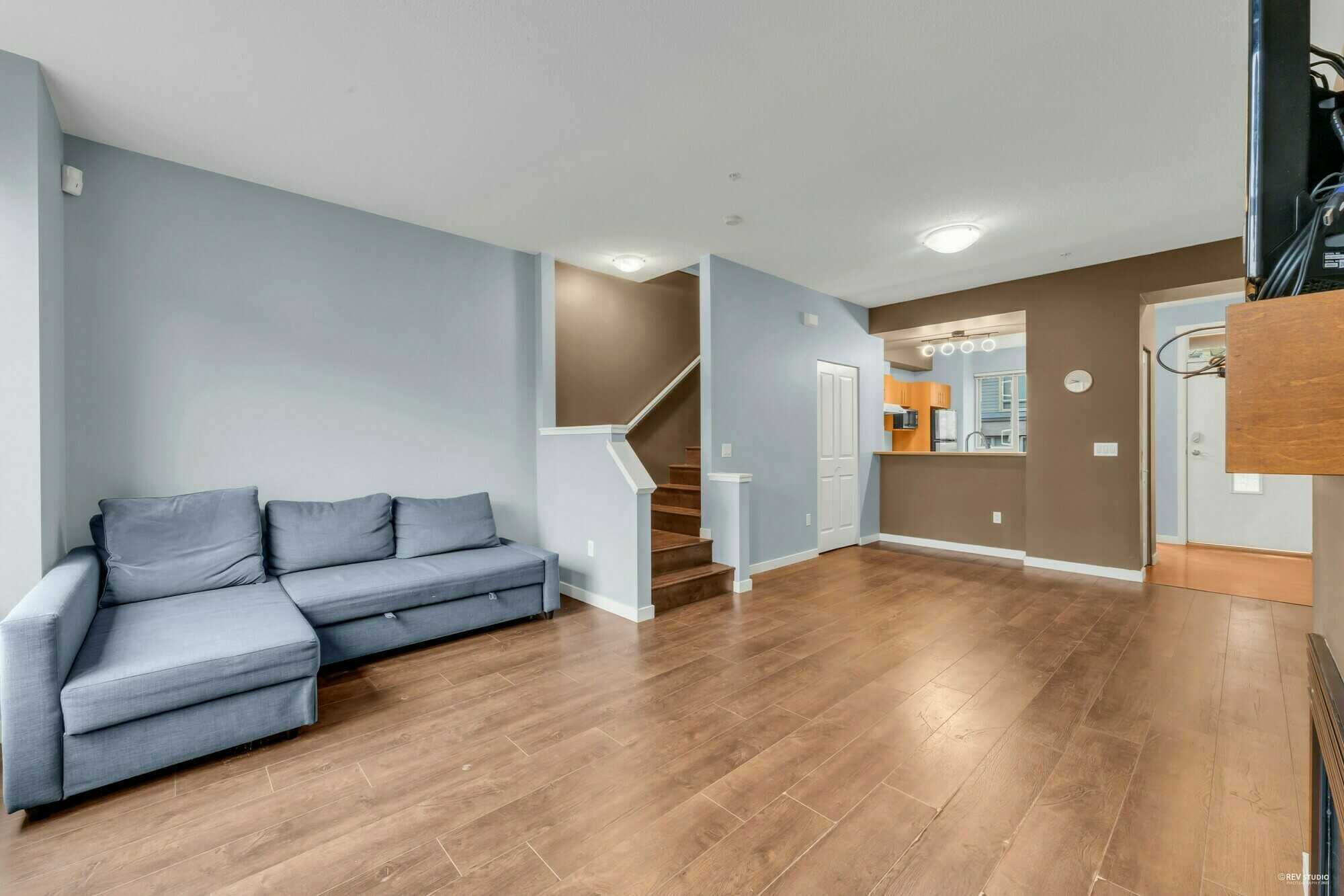 Serenity by Polygon: Spacious 2-Bedroom Townhouse Near Trails & University 2