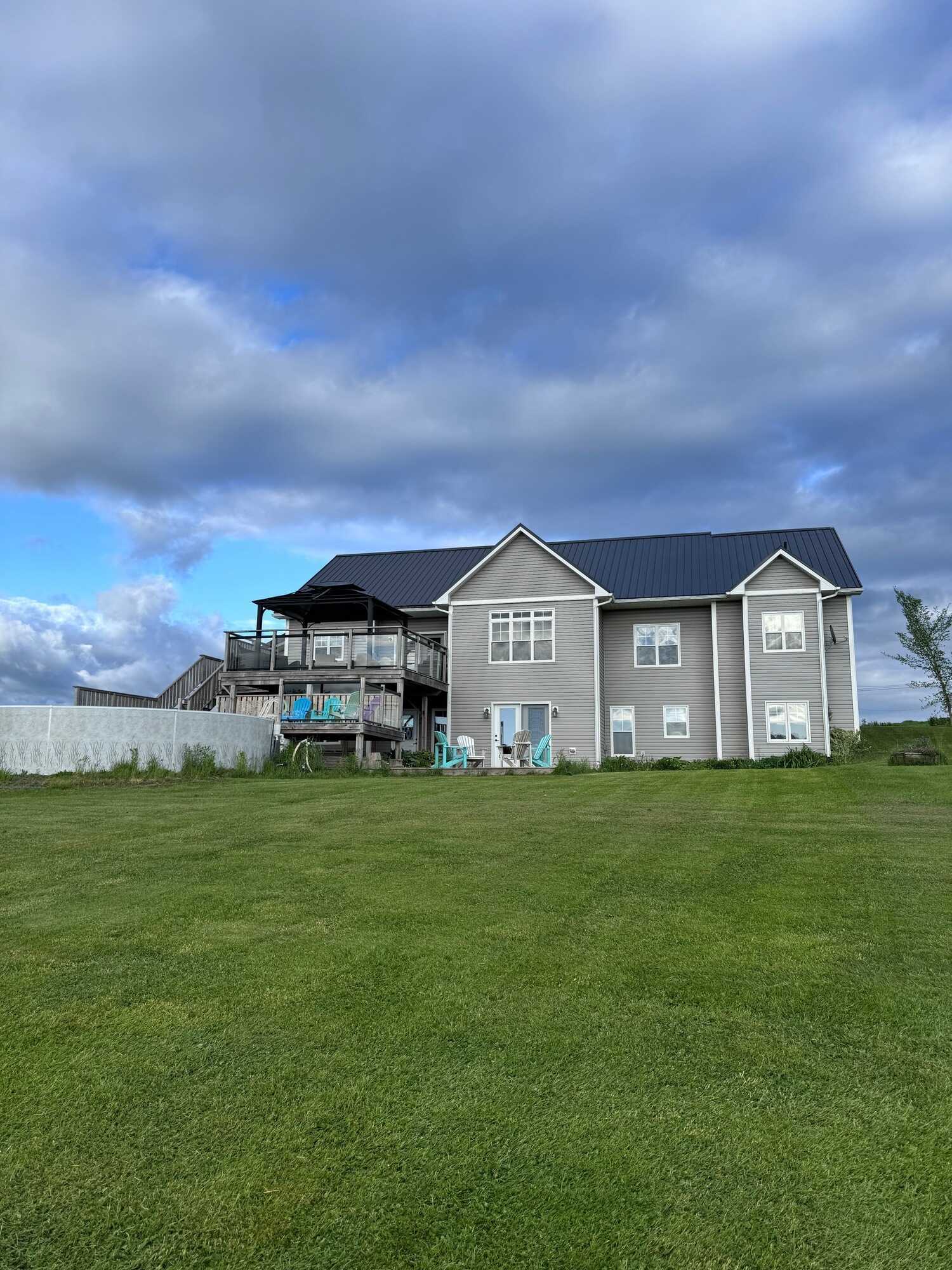 Custom-built 5-bedroom riverfront home on 34 acres with barn, pool, mixed-use zoning, and breathtaking views of the Musquodoboit River. Less than an hour from Halifax, yet a world away from the hustle and bustle. 3