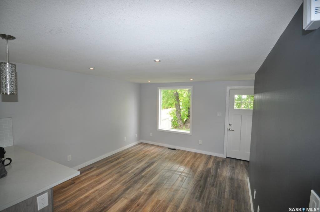202 ave W South, Saskatoon 3