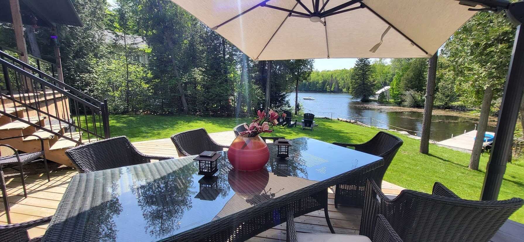 Fabulous luxury waterfront home on Balsam Lake in desired Kawartha Lakes. 4 bedroom bungaloft with nearly 3,000 sq ft above grade + partially finished basement. Built new in 2018. Shows 10+ !! 4
