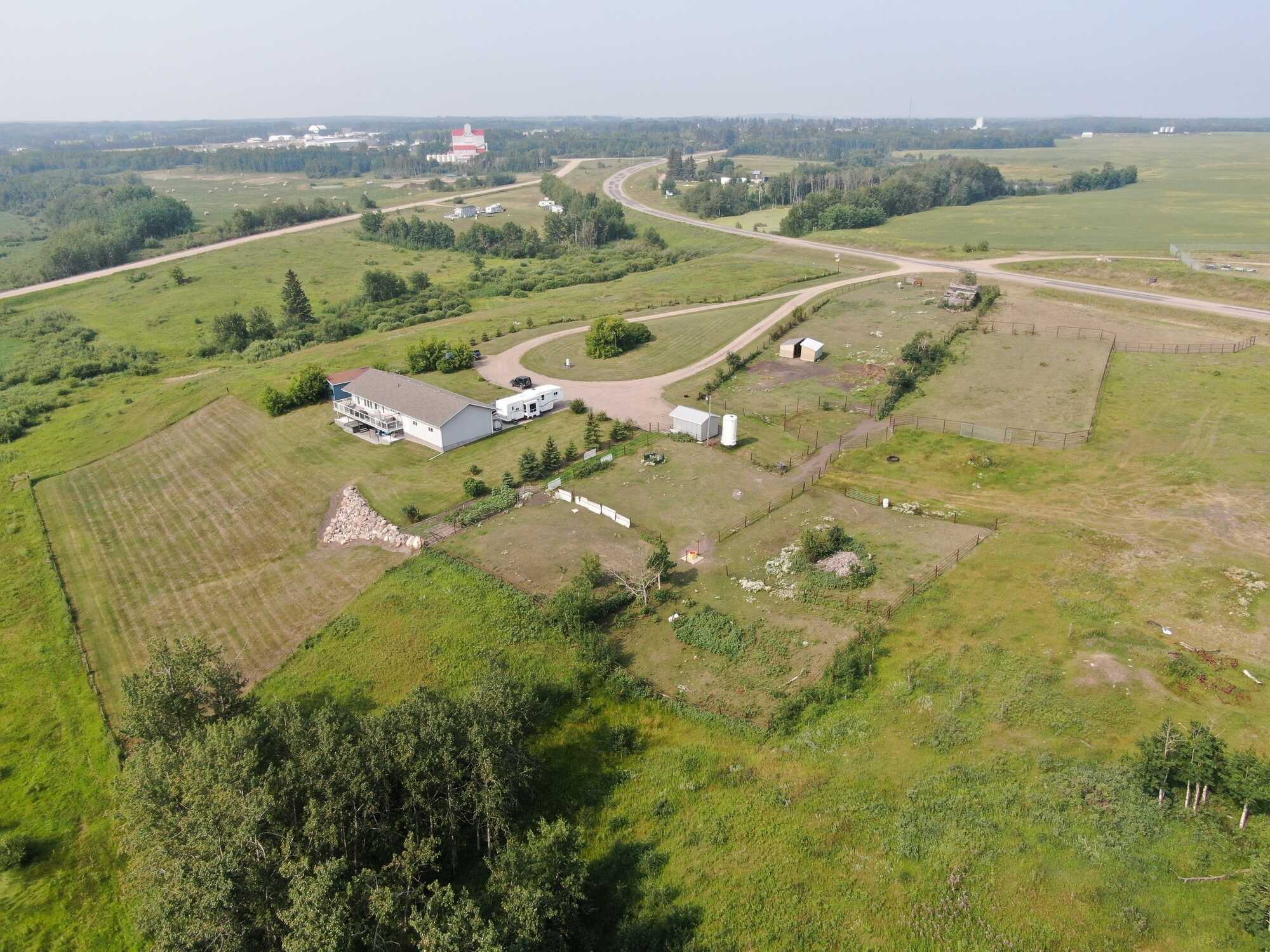 Acreage in the perfect location close to St. Walburg
*Motivated Seller* 2