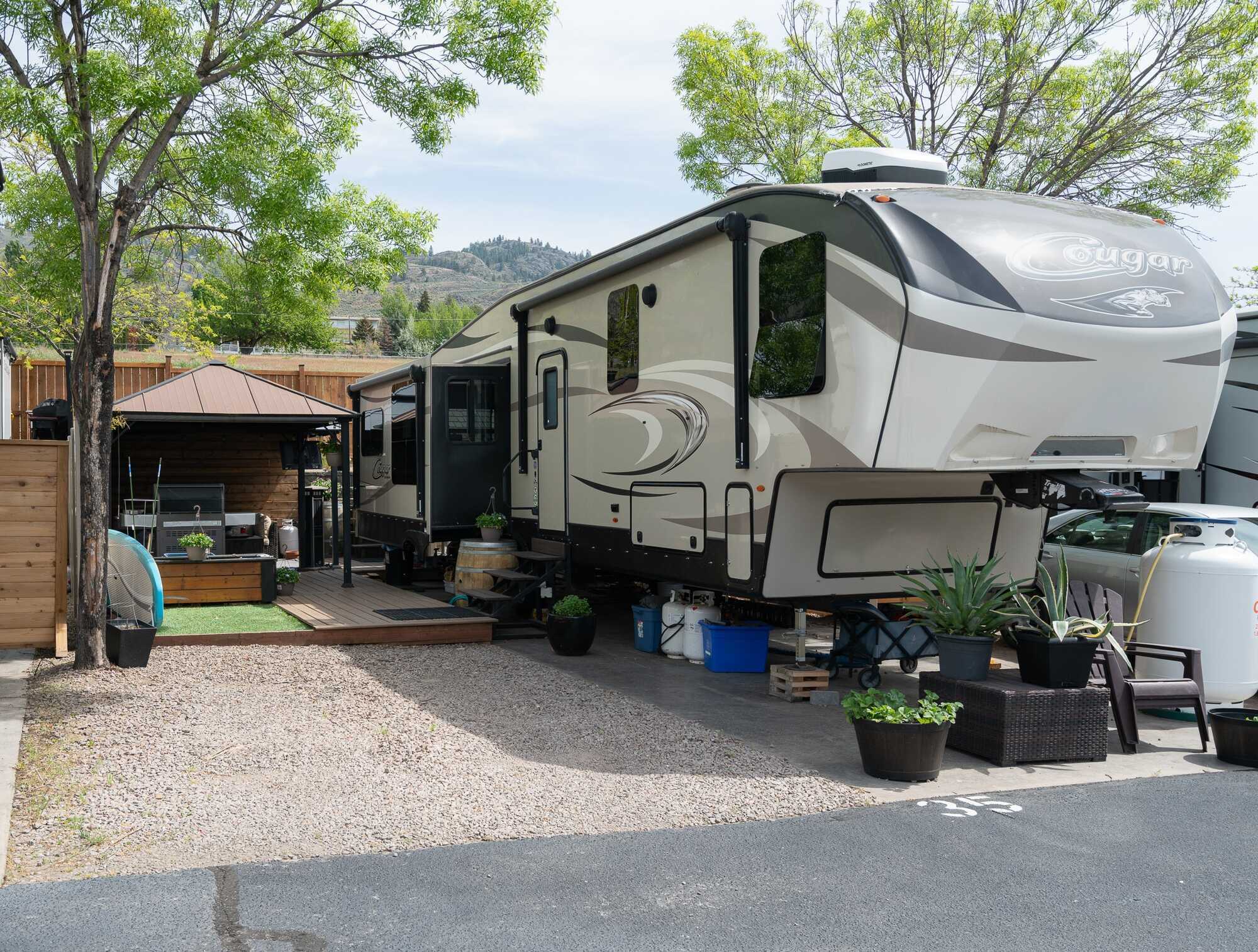 Every summer, thousands of people compete for the same RV resort sites across the South Okanagan. If you’re ready for a simpler way to experience Okanagan summers, this is the alternative. 2