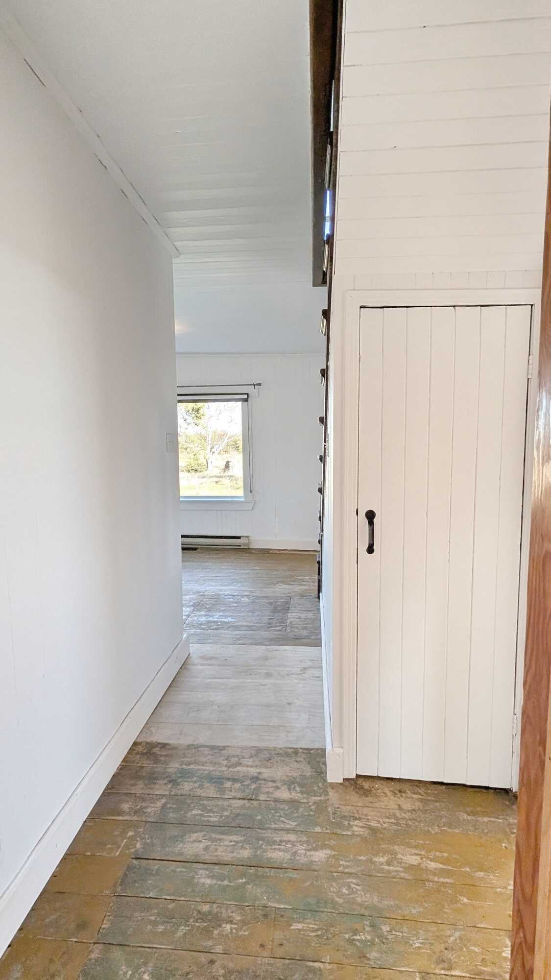 **MAISON CENTENAIRE, GRAND GARAGE ET VUE SUR LA MER — 21, chemin Gauvin, Petite-Lamèque** 5