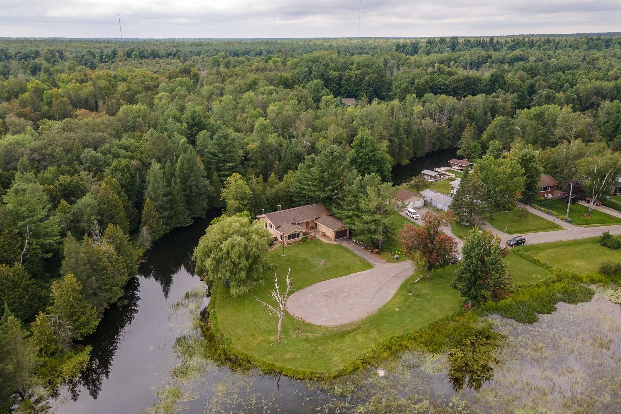 ONCE-IN-A-LIFETIME WATERFRONT PROPRETY ON THE TRENT SEVERN WATERWAY, ***Seller holding the mortgage at 2.75% up to $1 million, 3 year full open mortgage or 0% mortgage for 2 years up to $1 million, will be a $2800 payment on principle monthly*** 4