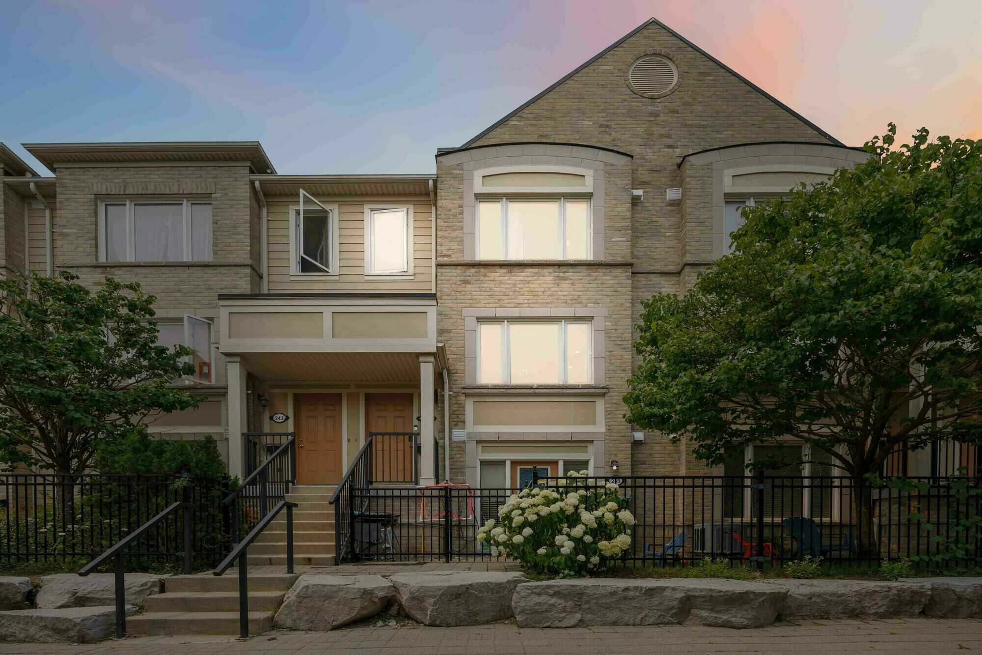 Welcome to this tastefully upgraded 3-bedroom, 2.5-bathroom townhouse in the heart of Mississauga's highly desirable Churchill Meadows community. 4