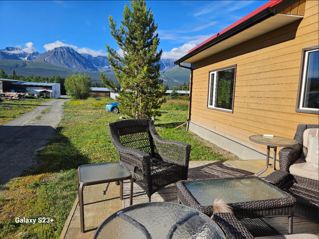 Exceptional 2 Acre Property for Sale in Haines Junction, Yukon! 3