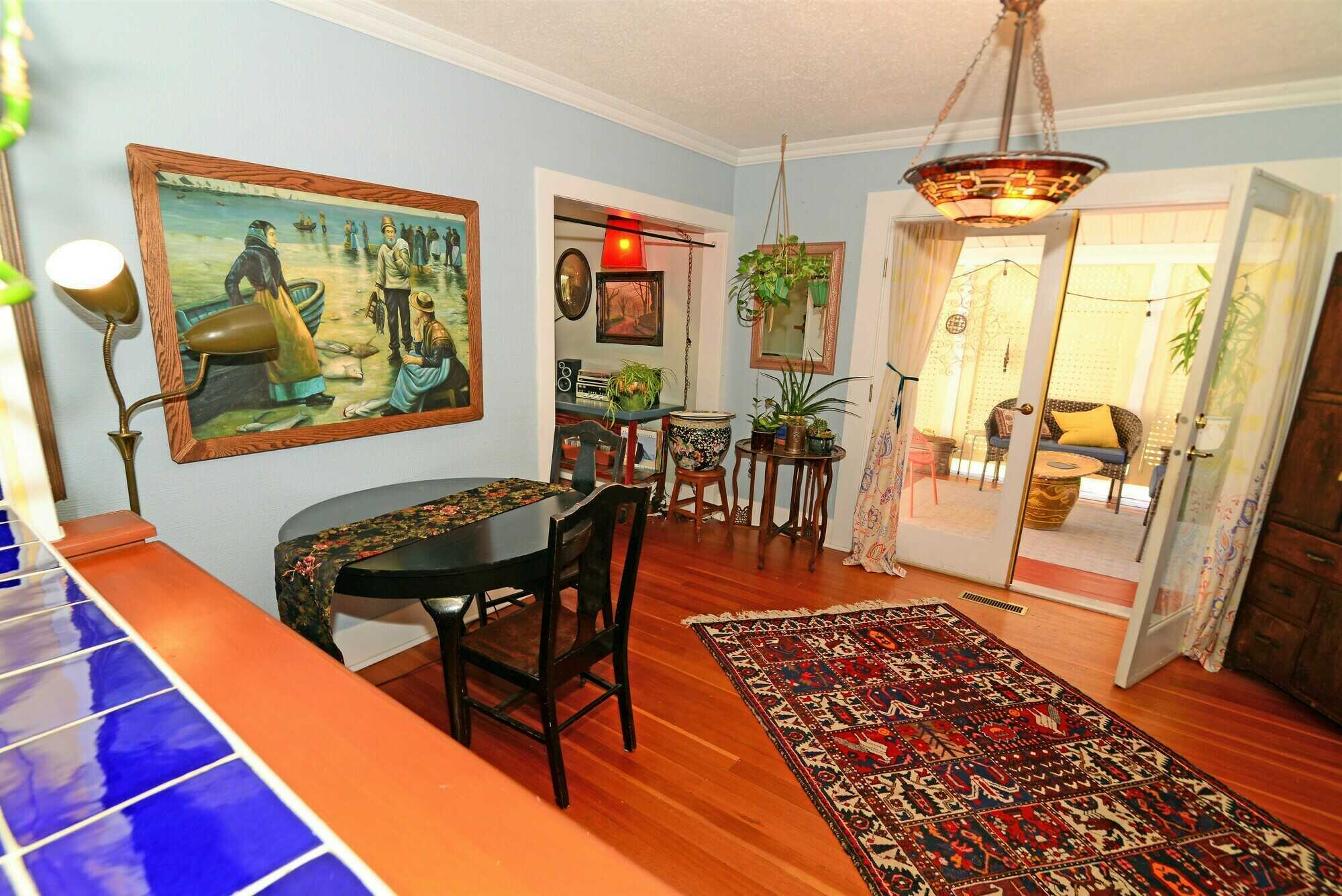 Just Listed ! NEWLY PRICED ! PRICED TO SELL!  Located in beautiful Port Alberni BC this charming 3 bedroom 2 bathroom character home is waiting for you ! No need to look any further ! A fabulous location on a gorgeous park-like large corner lot ! 5