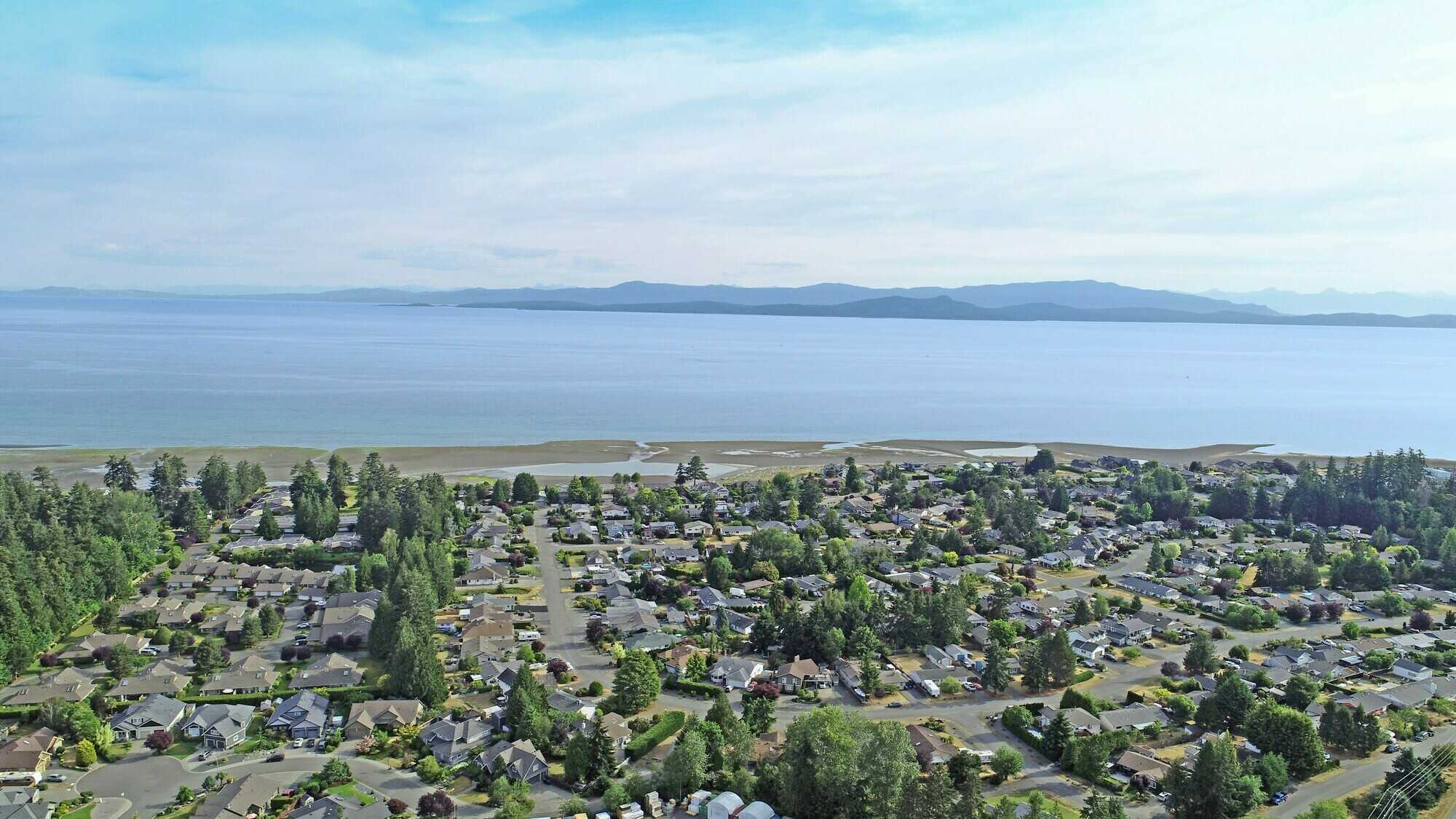 Just Listed ! Yours to discover ! A lovely 21 Acre lot in the highly desirable area of French Creek. 2