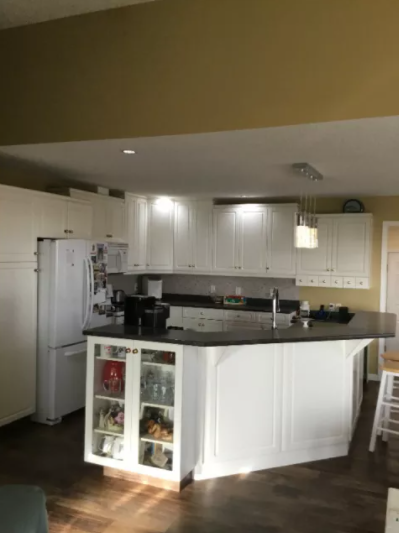Acreage Lifestyle with farm benefits 4
