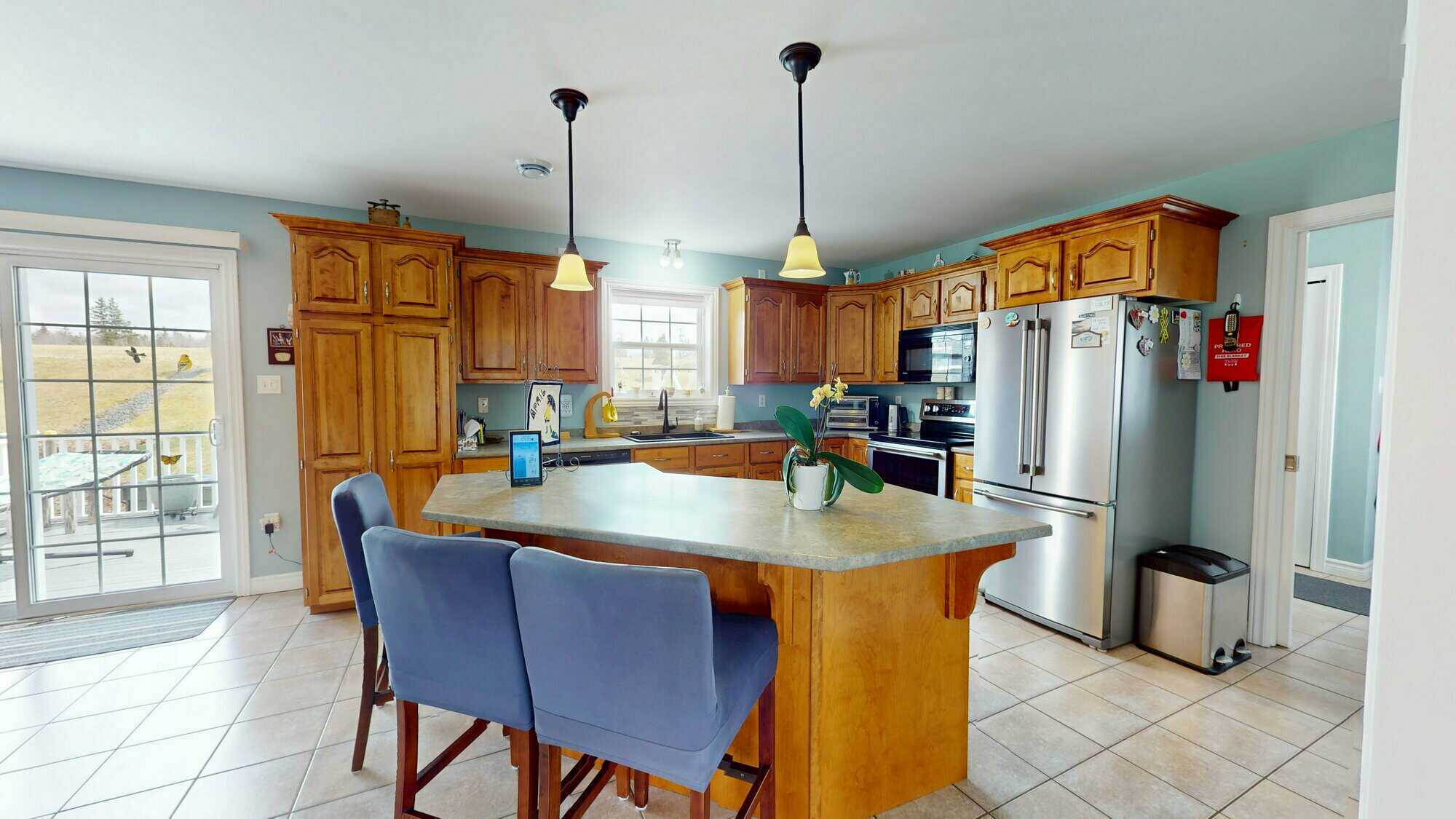 Charming Bungalow in Family-Friendly Neighbourhood 4