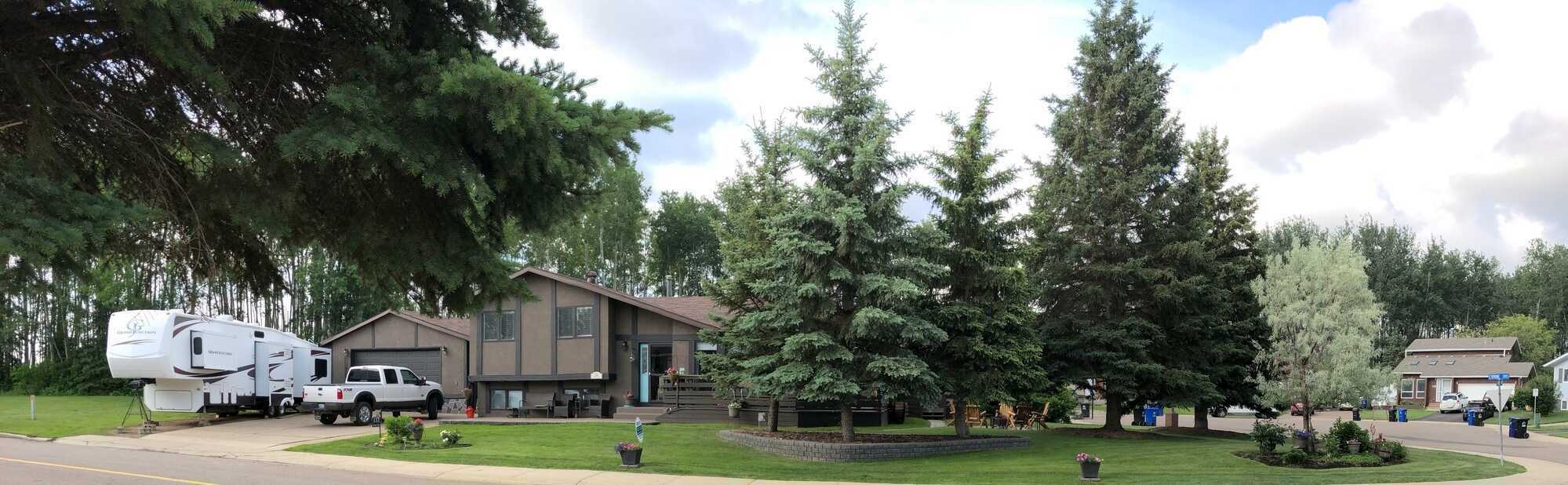 If you are looking for a Quiet Location, this is your spot! 5