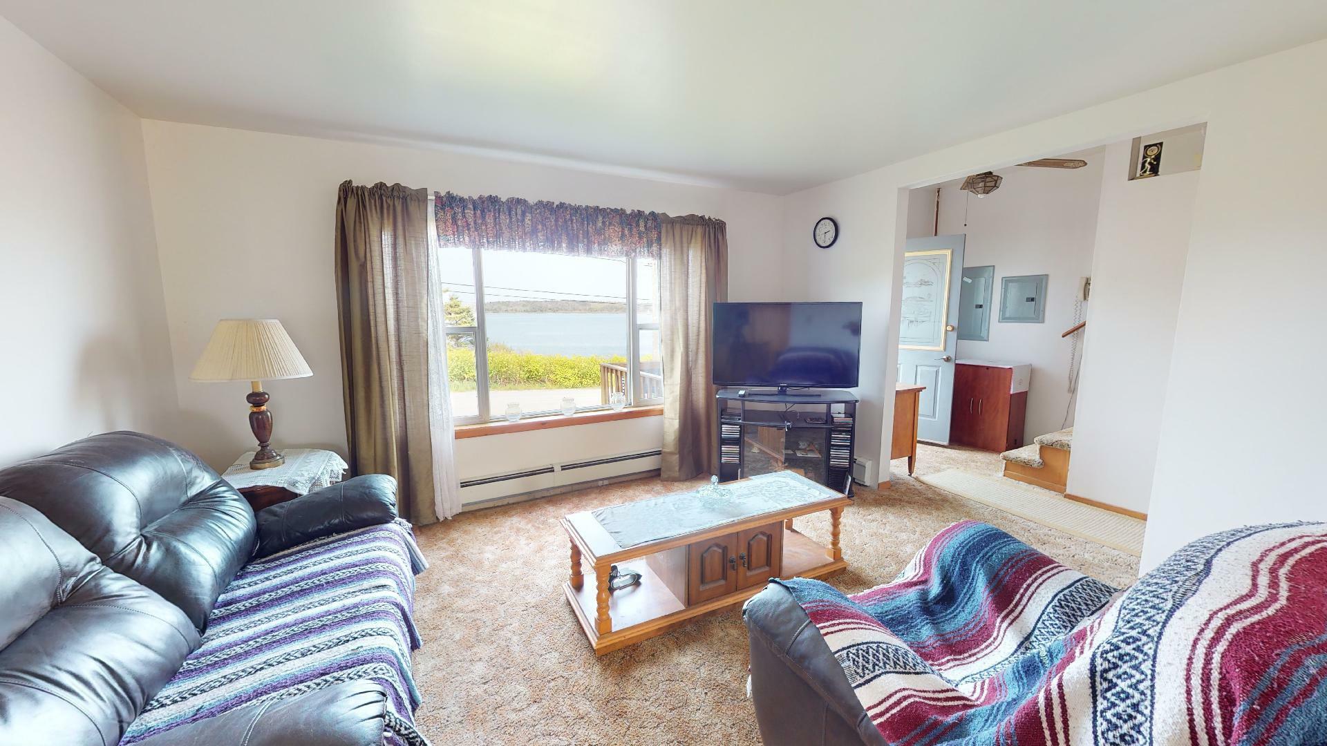 Affordable property in Canso! EVERYTHING INCLUDED!

** Emails are not monitored. Please call 902-227-7550 for information.** 3