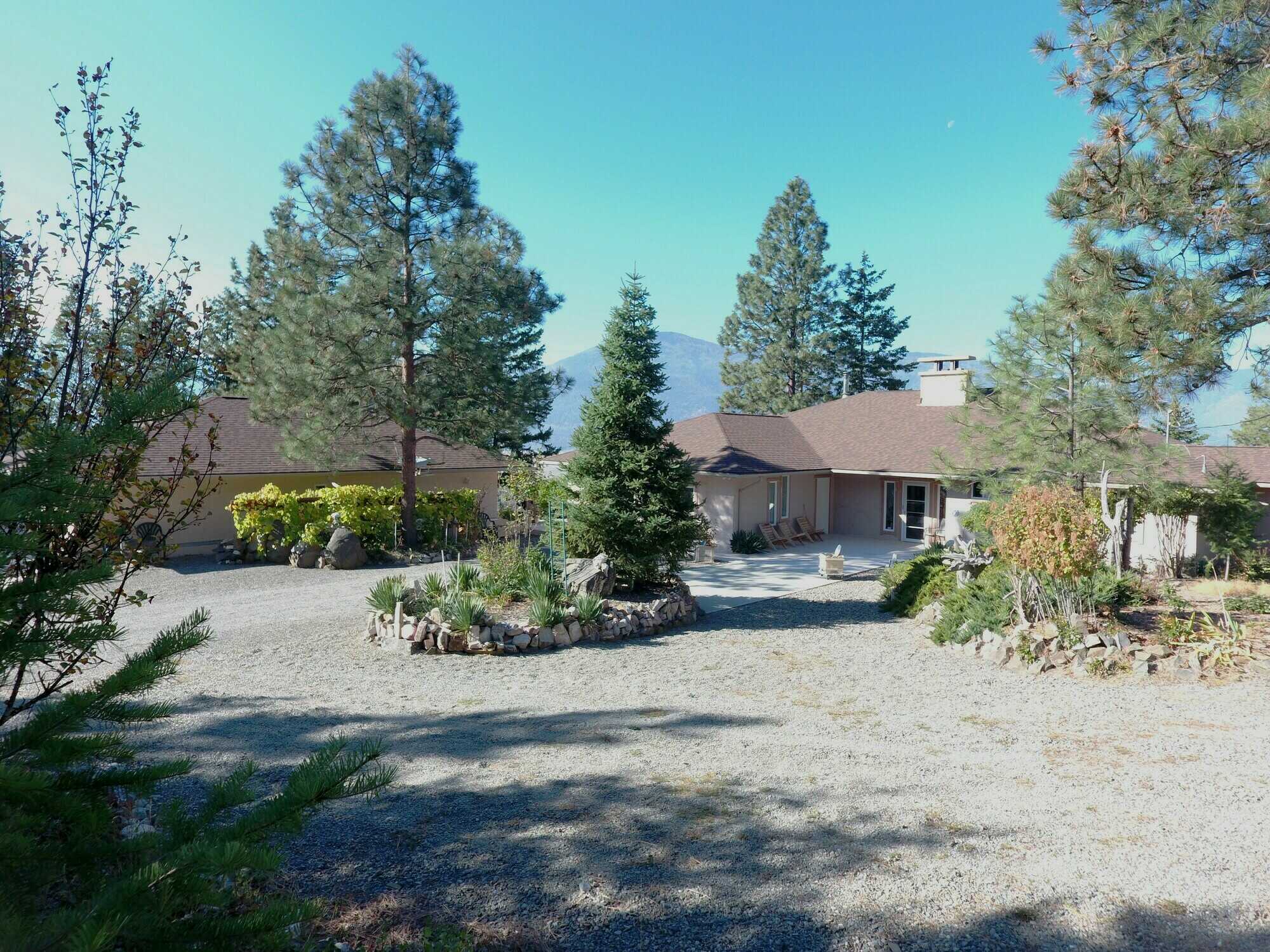 BREATHTAKING VIEWS! DEVELOPMENT POTENTIAL!! ESTATE SALE! This one is for you!  2057 sq ft 1 floor home on SUBDIVIDABLE 7.2 Acres! Ideal for a winery! IMMACULATE condition Low Maintenance yard  2 Car Garage/Shop 3