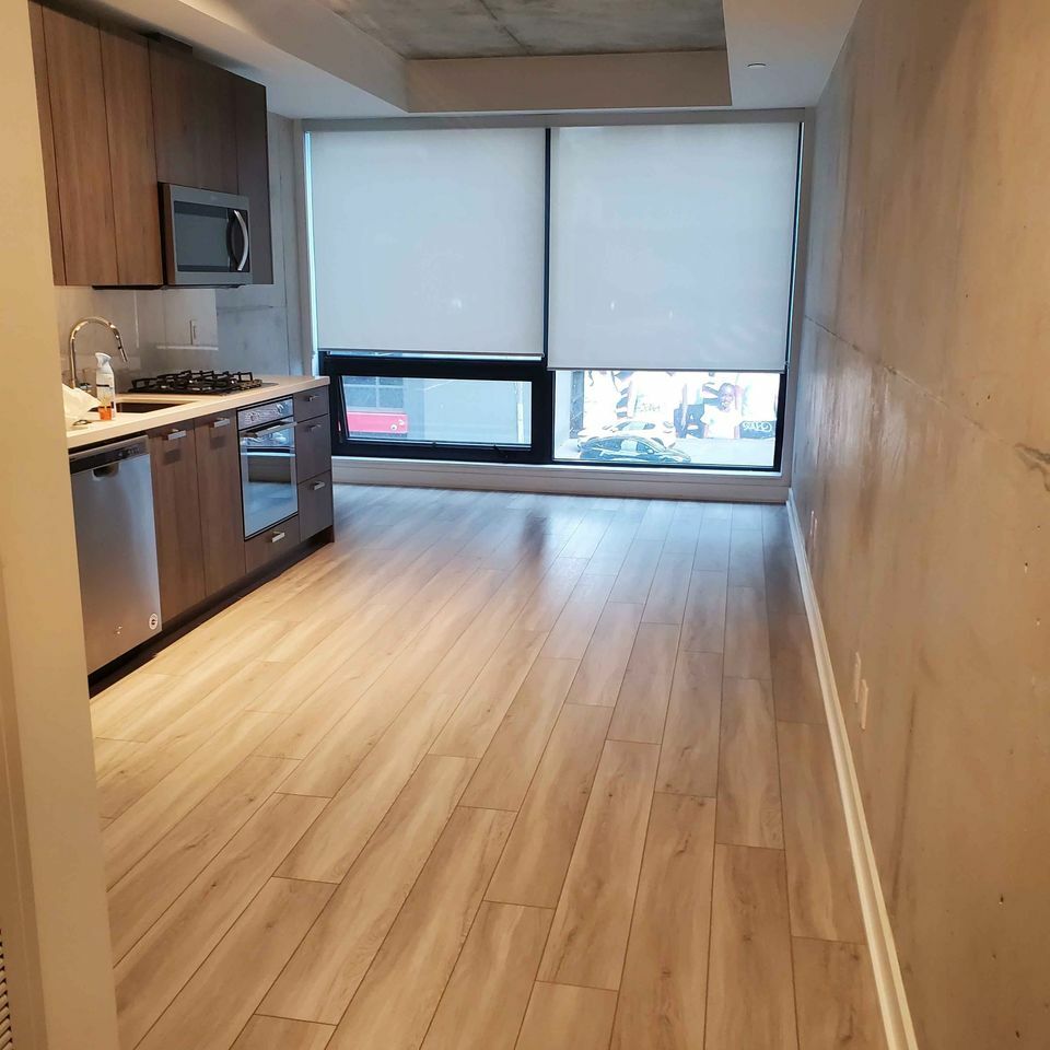 Unique opportunity to own or invest in a Chic Bachelor Unit in the Heart of Downtown Toronto's Fashion District. 3