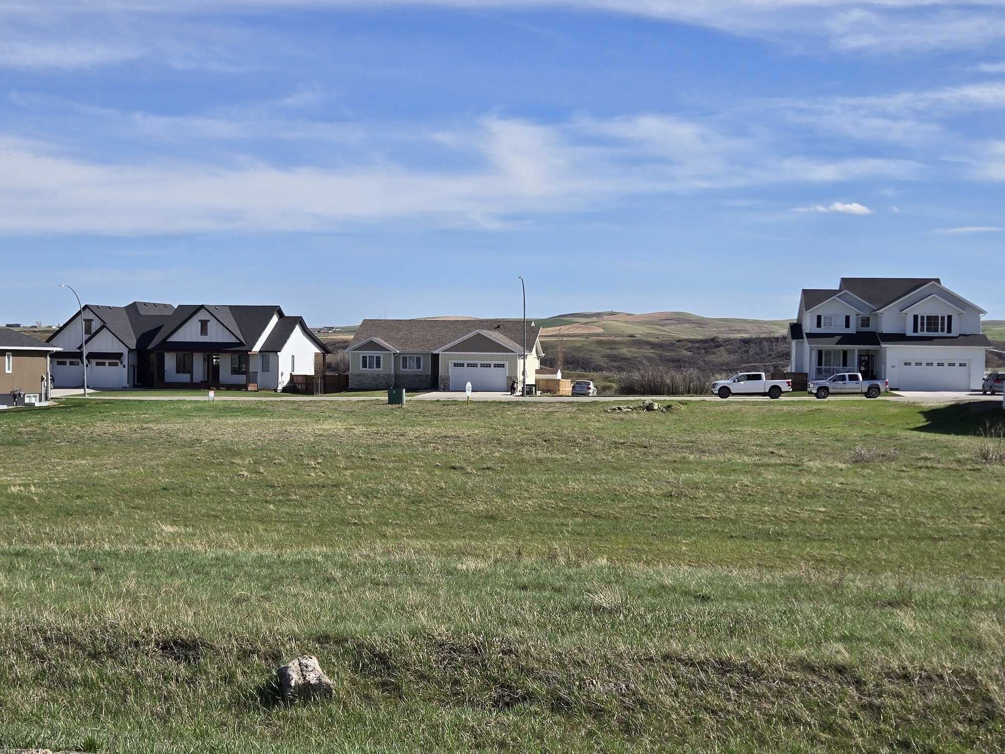 SERVICED LOT ON fAIRWAY BOULEVARD 3