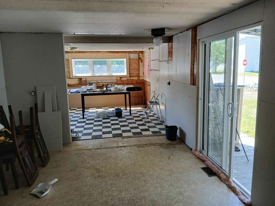 South End - Handyman Special!! 4