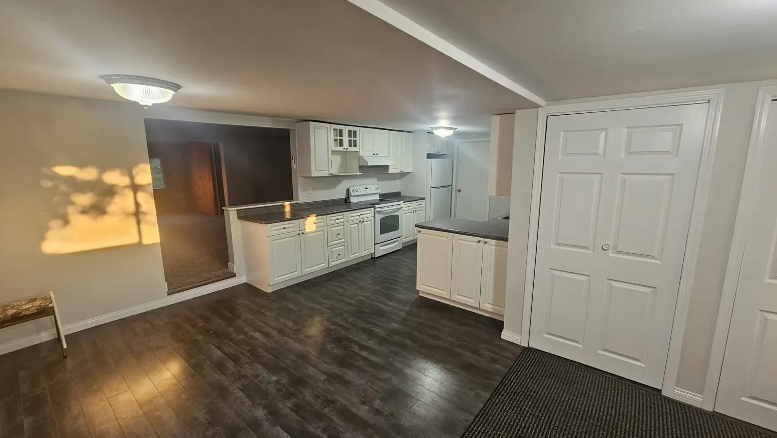 Beautiful home on Brokenhead River/Beausejour 3