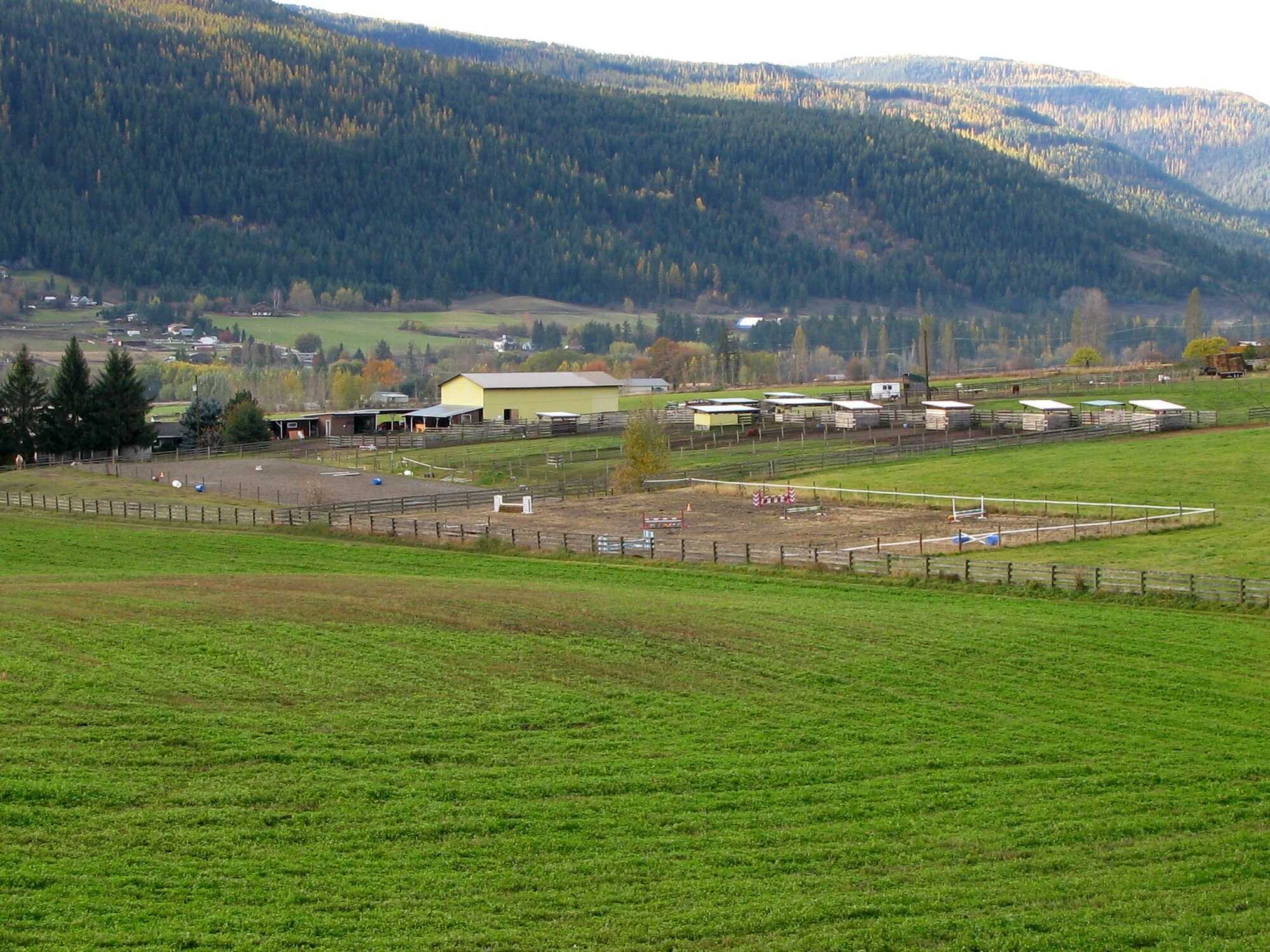 7001 Highway 6, Coldstream 4
