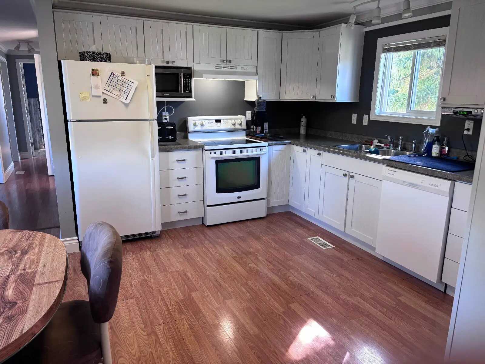 4 bedroom home with 2000 sq. ft. shop in Fleming, SK 3