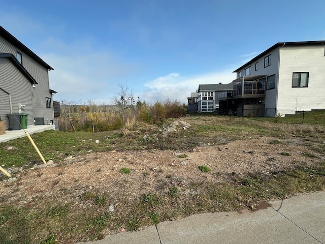 Rare opportunity to buy vacant land in Brunello Estates in Timberlea! 3