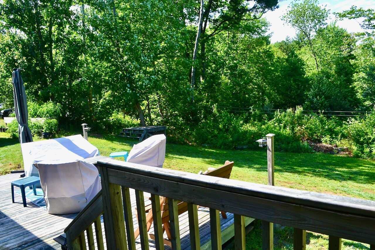 Fine Executive Home, in Sawmill Creek Subdivision, Coldbrook. Built in 2013, Amazing view, perfect location, almost 2 acres, and one of the best built homes you can find anywhere. 5
