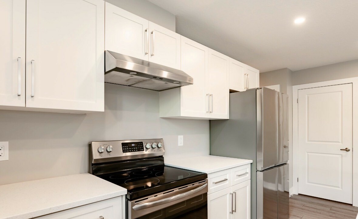 Stacked Condo Townhouse For Sale 5