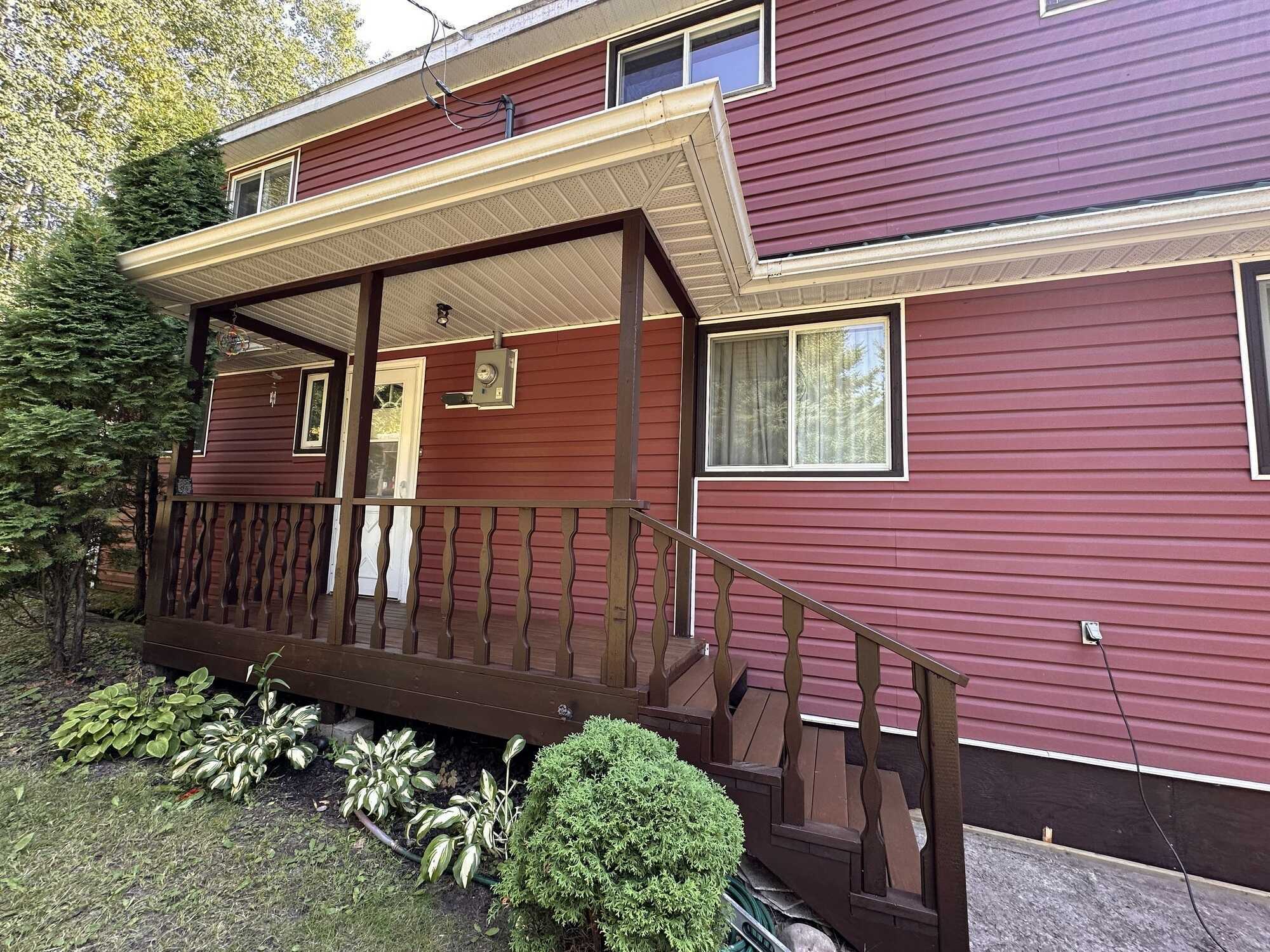 "Beresford Lake Gem – All-Season Cabin on Premium Lot" 5