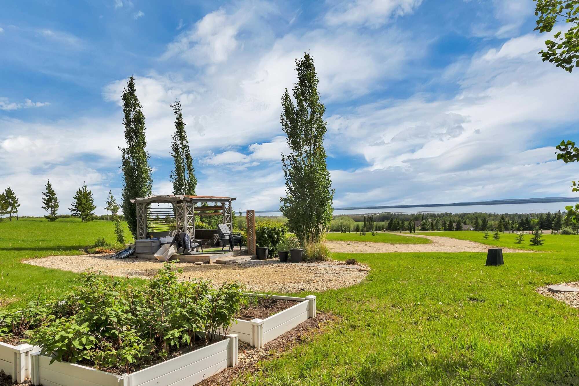 3.17 Acre Lot ~ Build Dream Home ~ Potential Walk-out Basement ~  Elevated Stunning Views Of Gull Lake ~ North Shores Subdivision 5