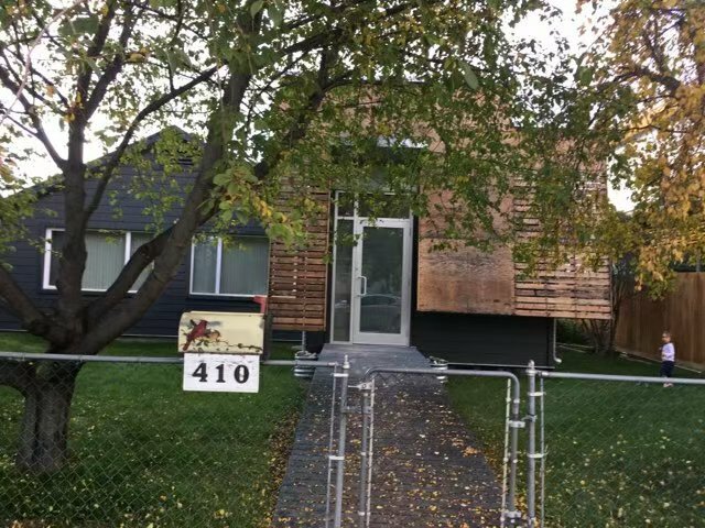 Prime Downtown Location with Custom Renovations and Great Business Potential 2