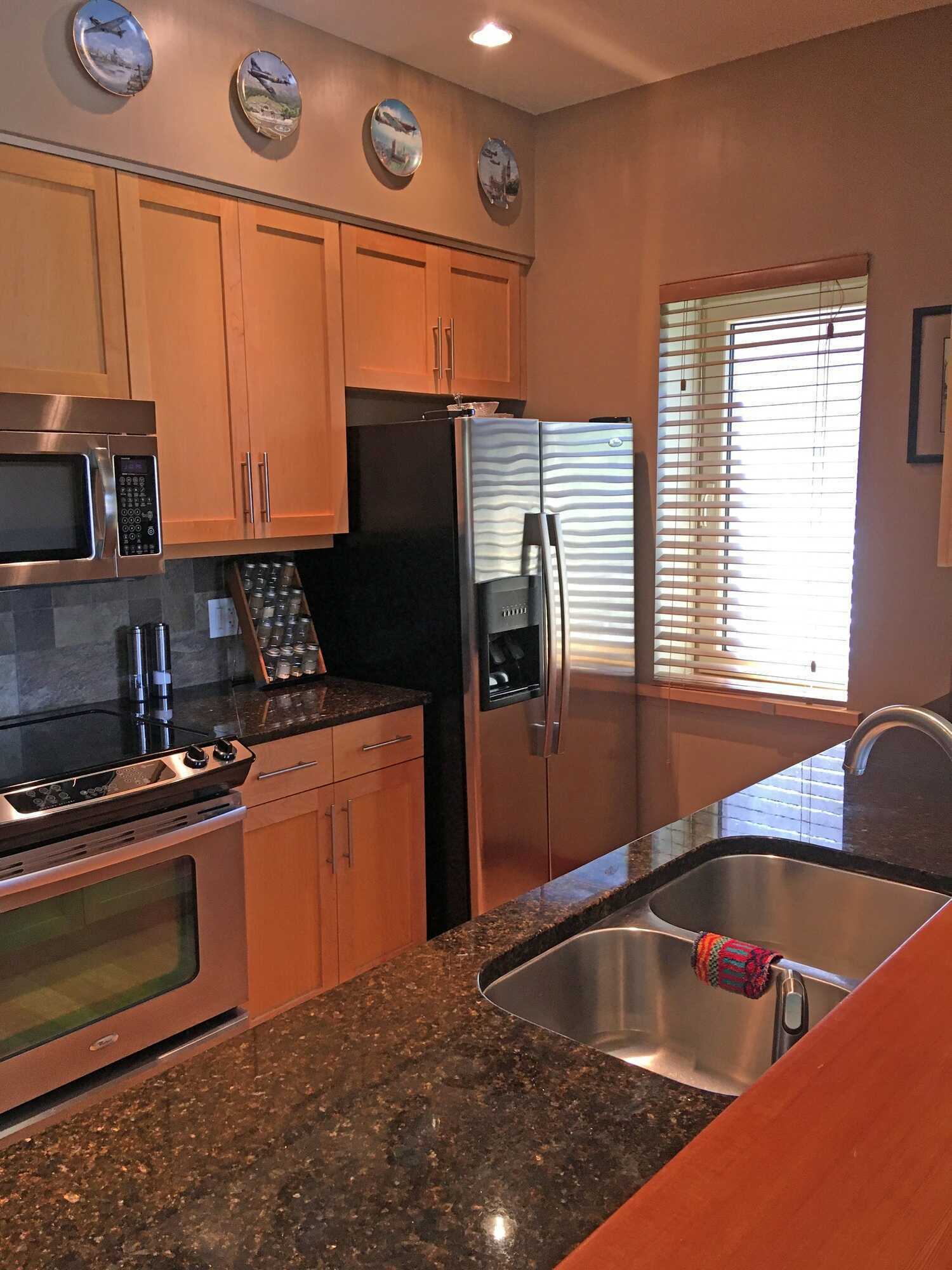 JUST LISTED! A lovely 2 bedroom condo at The Moorage, Ucluelet's most sought after vacation rental/residential complex. A wonderful central location looking out over the inner boat basin. A must see ! 2