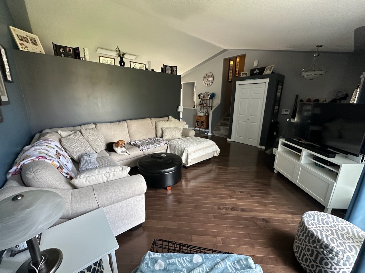 Move-In Ready 5-Bedroom Split-Level with Modern Upgrades in Prime Location! 4