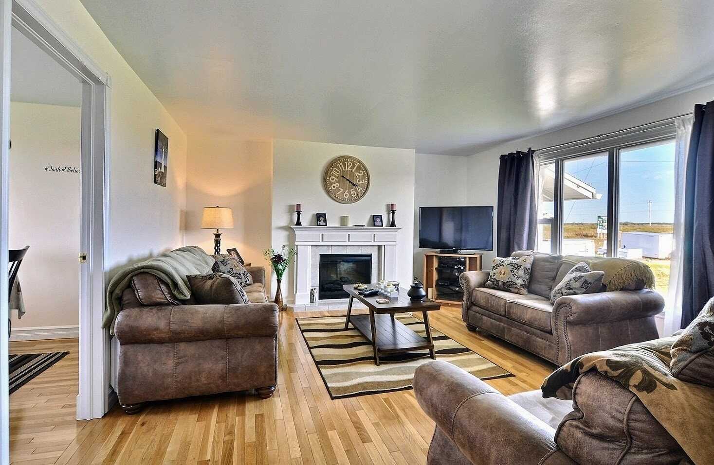 2 Burkes Road, Flower's Cove 4