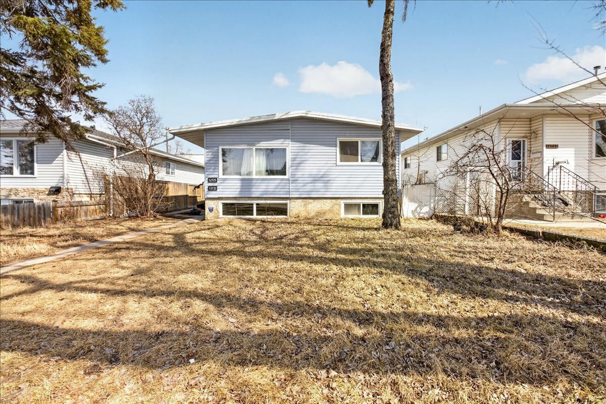 Centrally located with excellent access to all amenities, this property features two legal residences (upper and lower), making it an ideal investment opportunity. 4